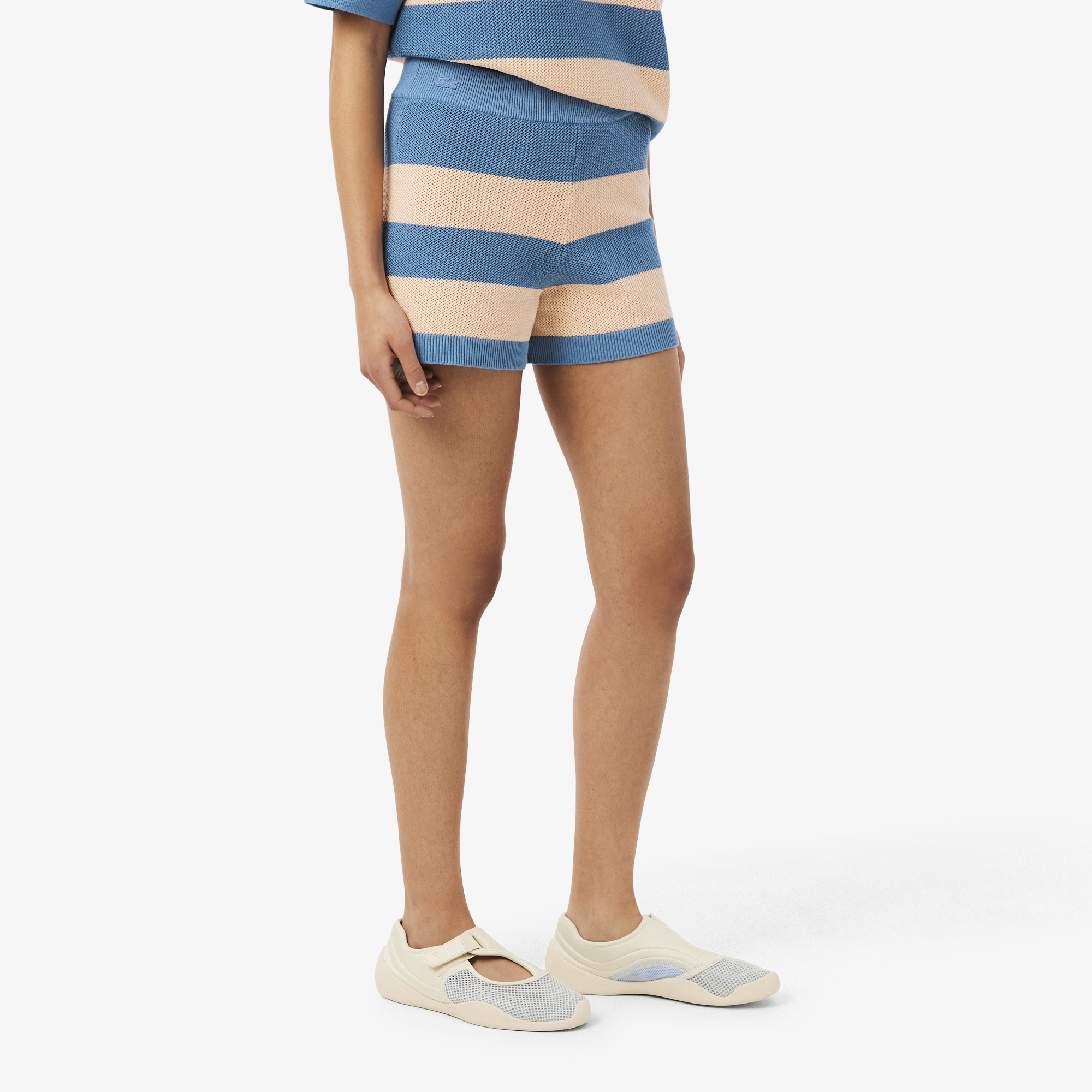Quần Ngắn Lacoste Nữ Ống Suông Dệt Lưới Kẻ Sọc