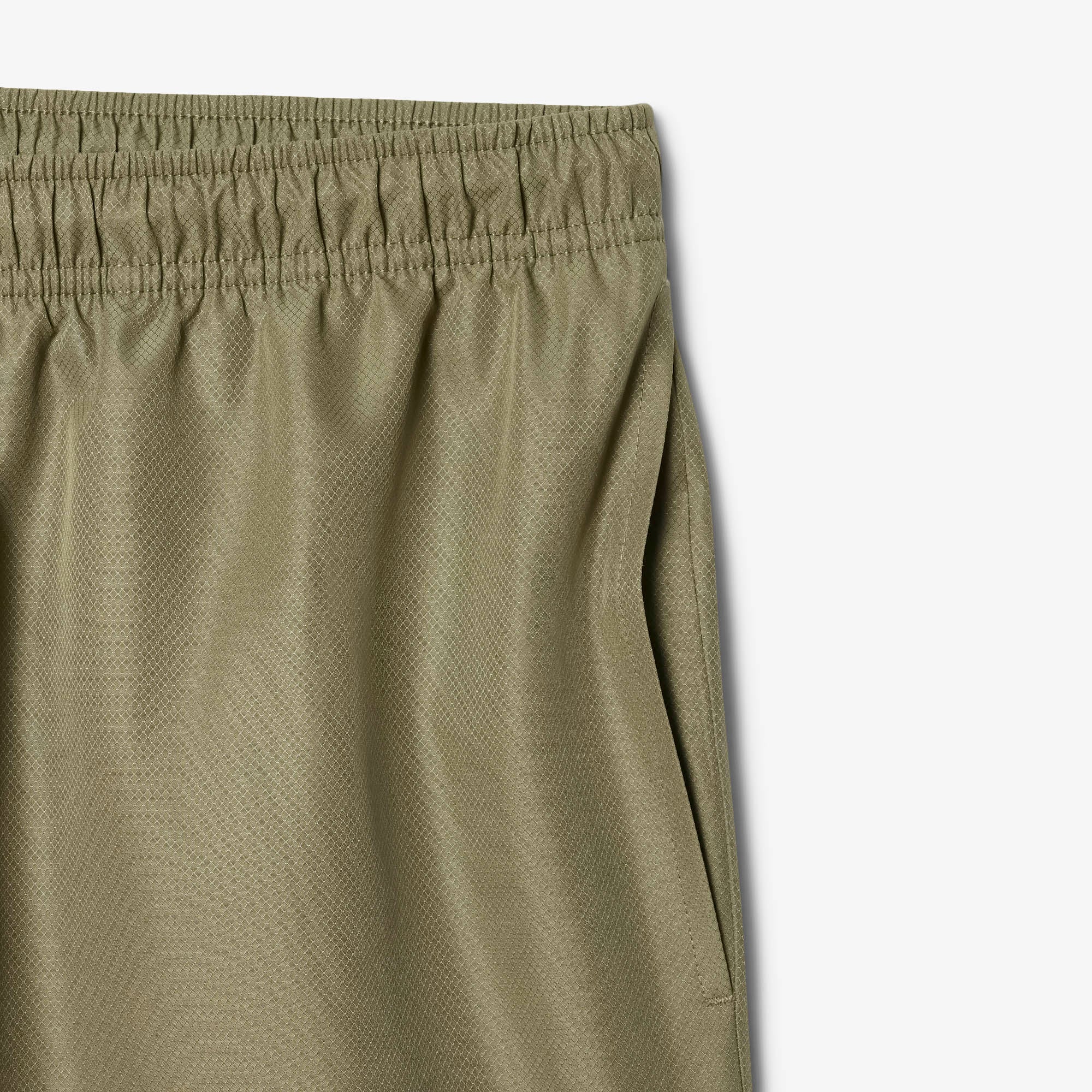 Quần Ngắn Tennis Lacoste Nam Chất Liệu Vải Taffeta Kim Cương Nhẹ