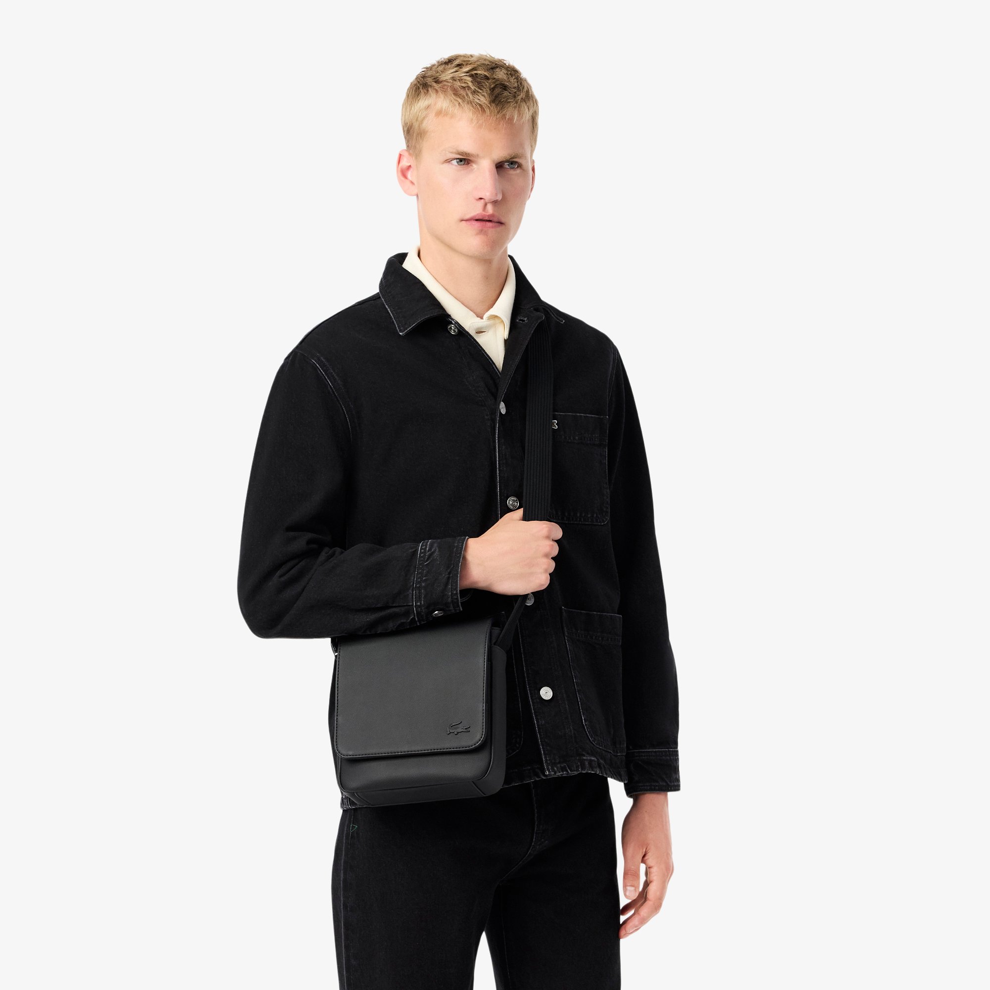 Túi Đeo Chéo Lacoste Nam Cổ Điển Có Nắp Gập