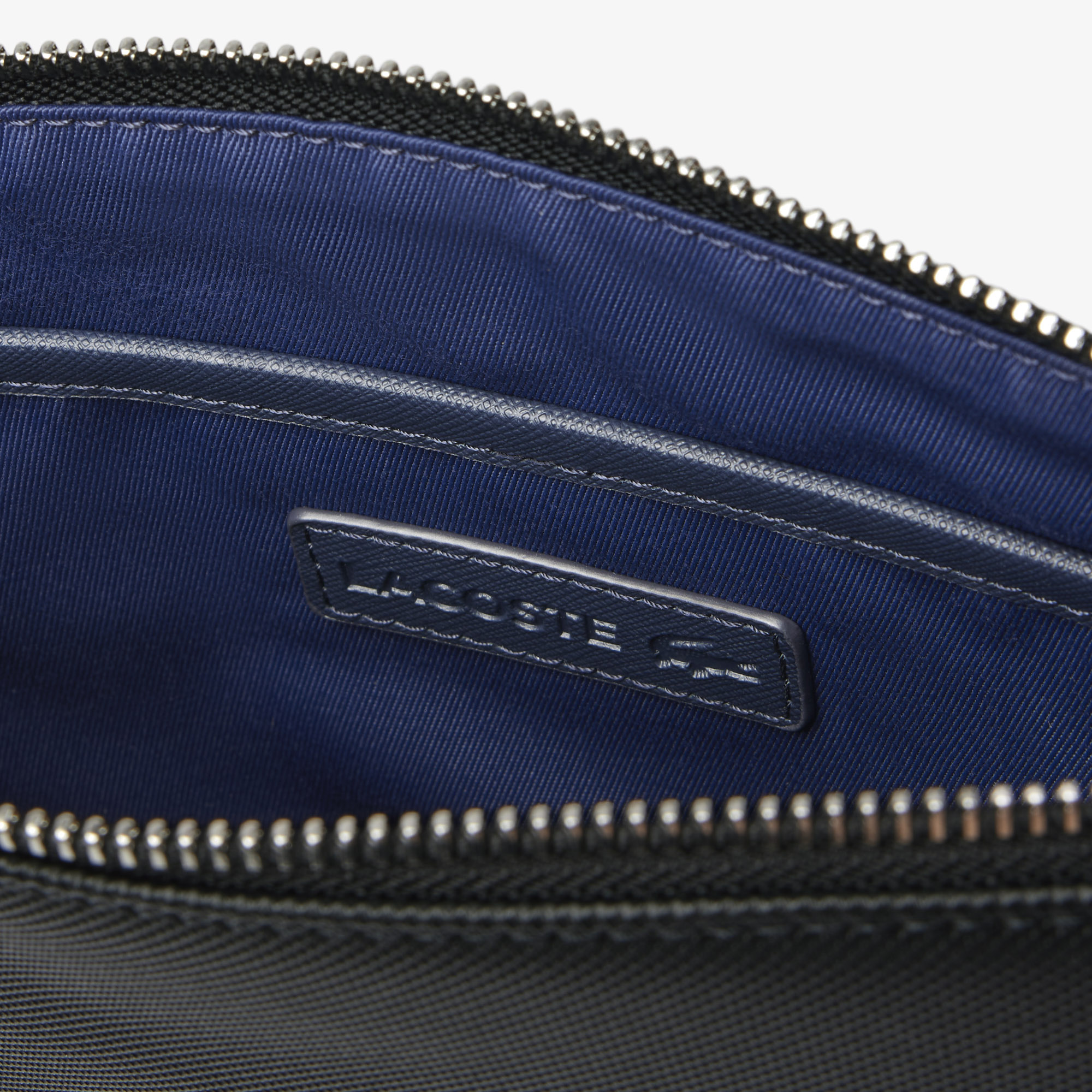 Túi Đeo Chéo Lacoste Nam Cổ Điển