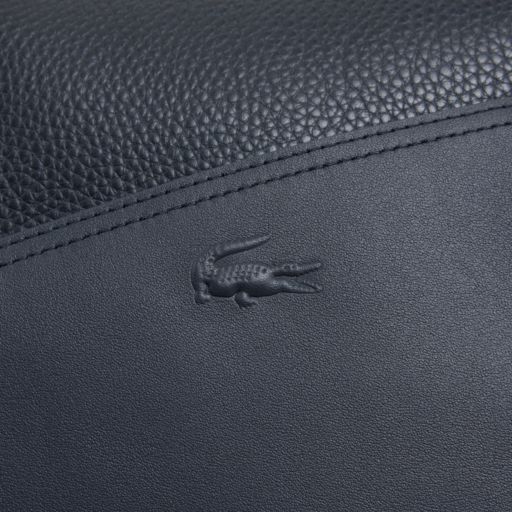 Túi Xách Lacoste Nam Club Chất Liệu Da Grain