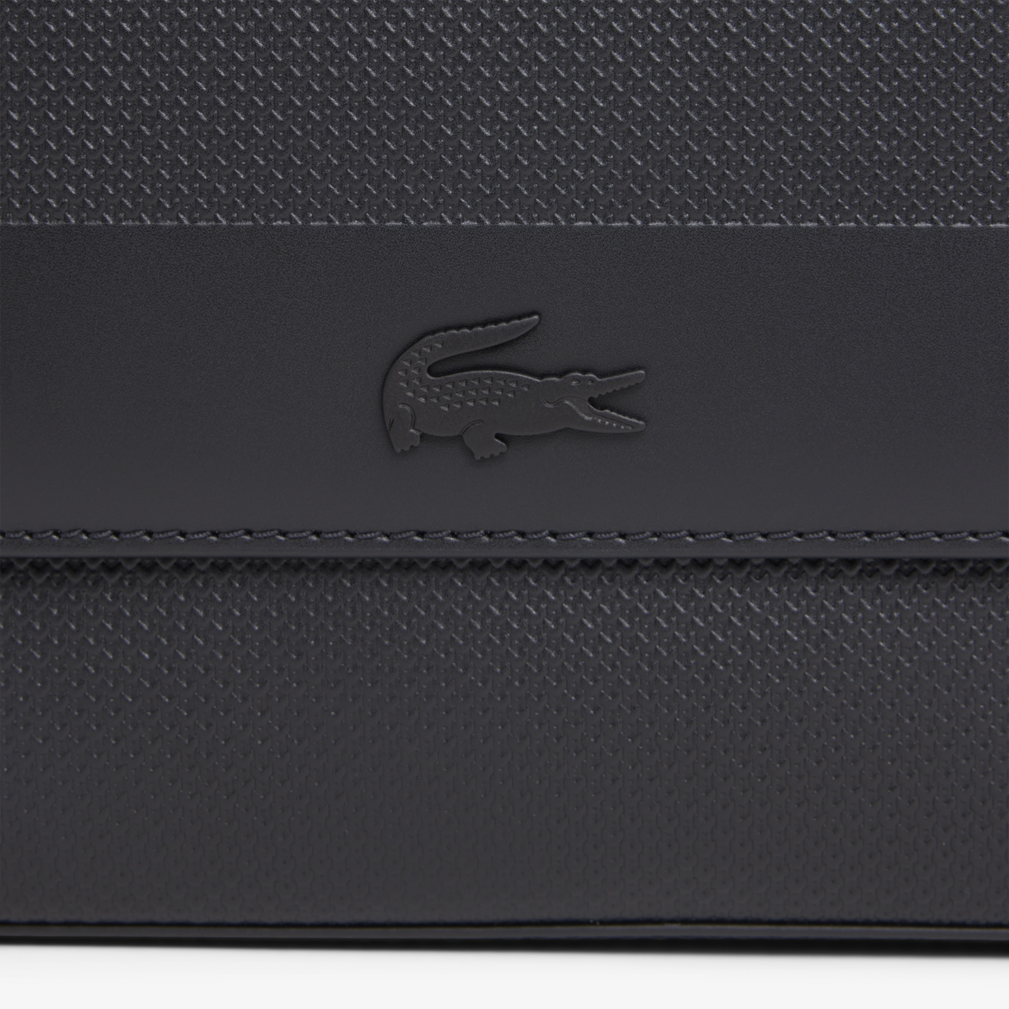 Túi Đeo Chéo Lacoste Nam Chantaco Chất Liệu Da