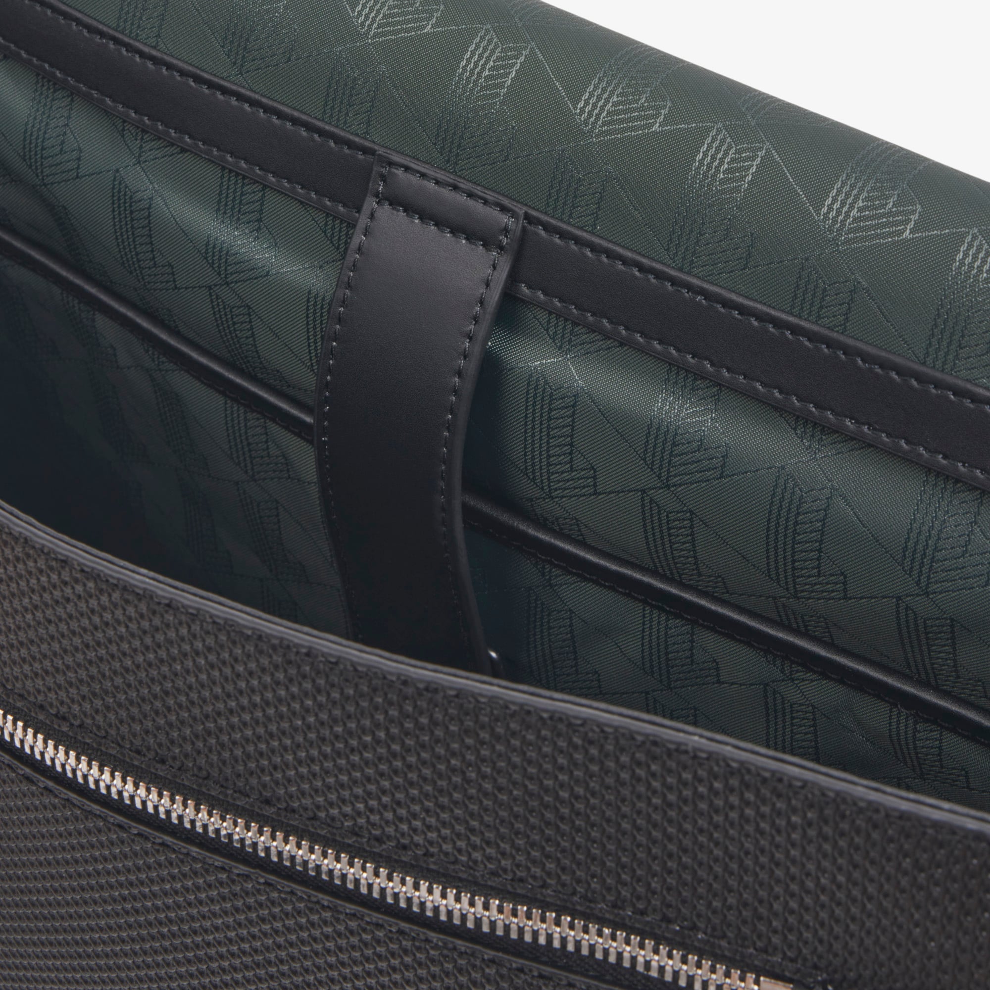 Túi Đeo Chéo Lacoste Nam Chantaco Chất Liệu Da Size Lớn