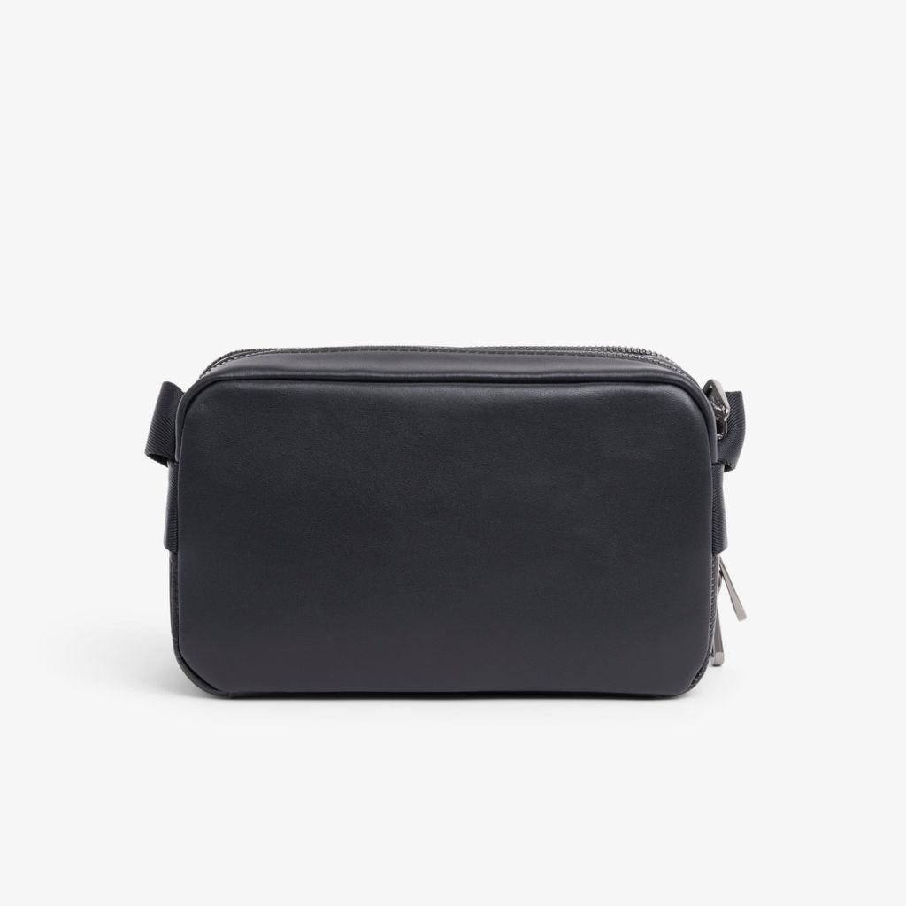 Túi Đeo Chéo Lacoste Nam Dáng Đứng Chất Liệu Da Họa Tiết Monogram