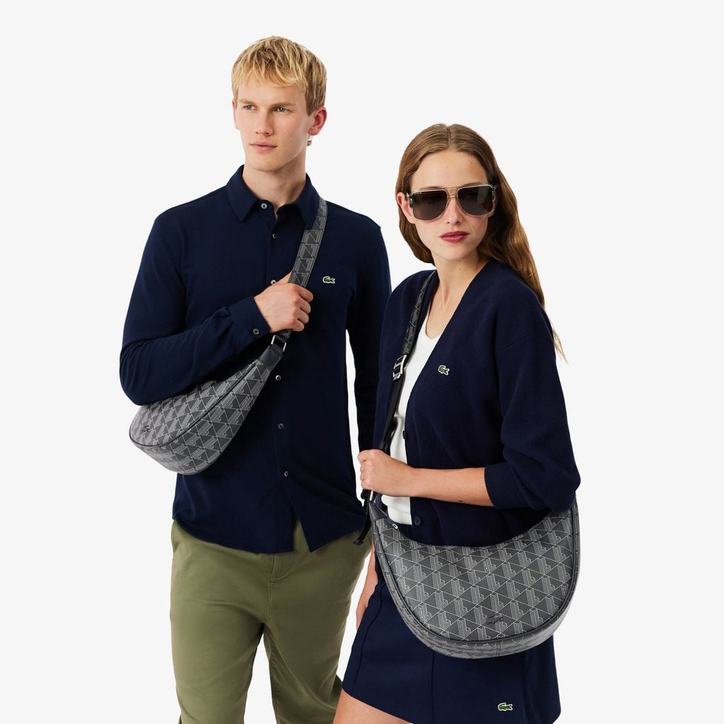 Túi Đeo Chéo Bán Nguyệt Lacoste Unisex The Blend