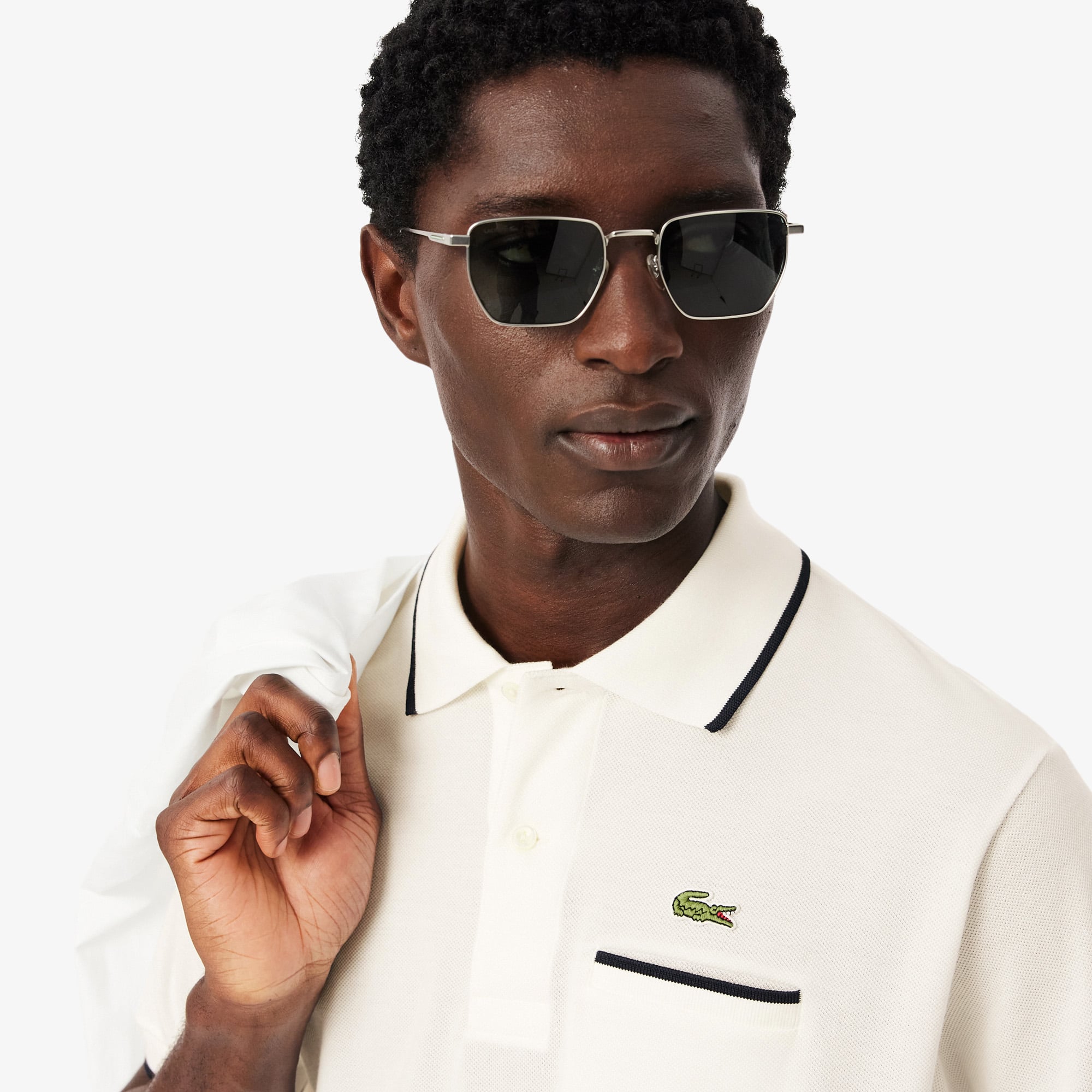 Áo Polo Lacoste Nam L.12.12 Dáng Cổ Điển Có Túi Nổi Bật