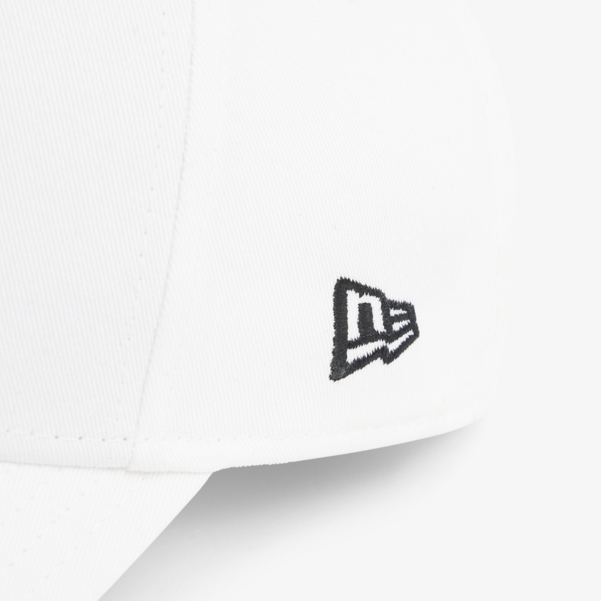 Mũ Lacoste Unisex x New Era