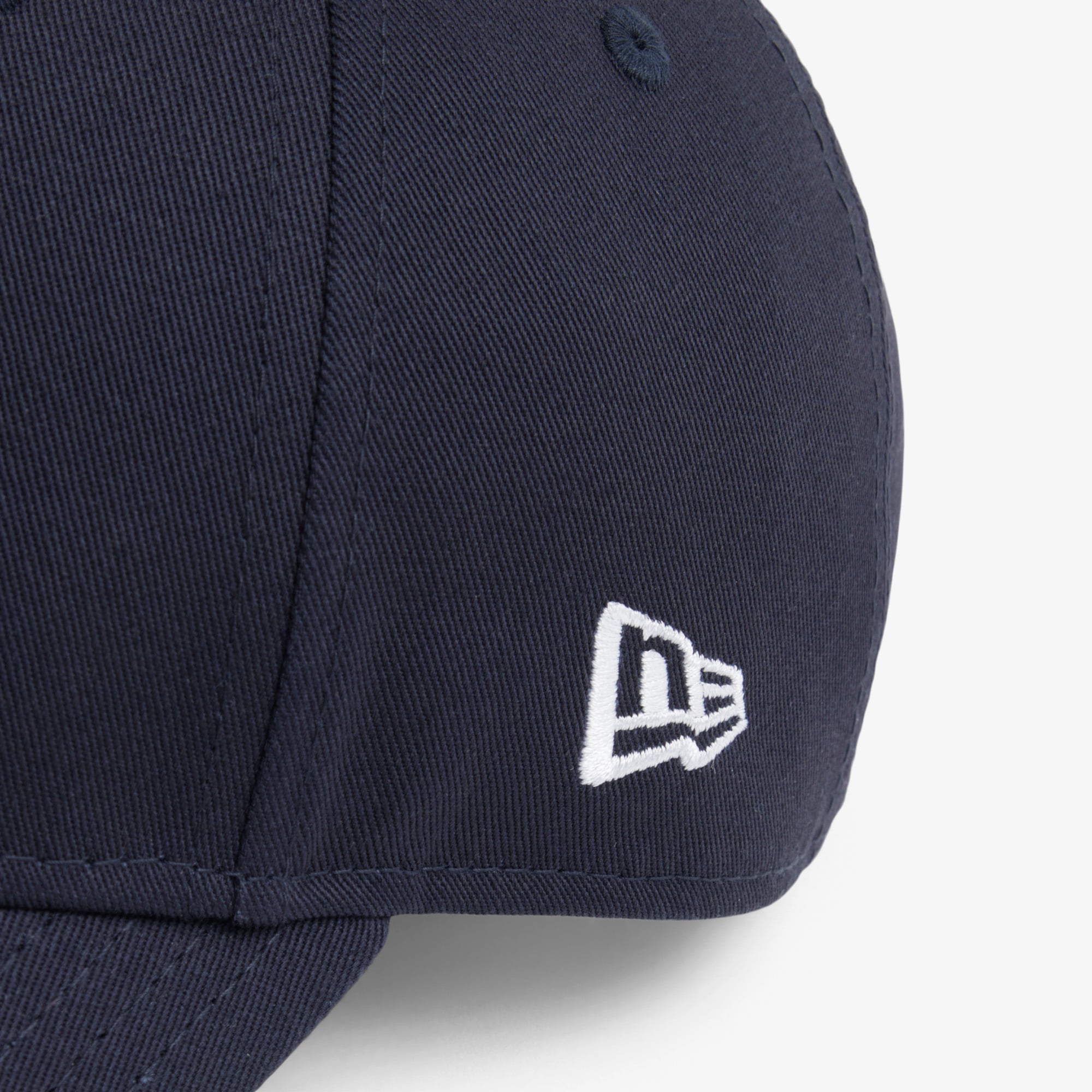 Mũ Lacoste Unisex x New Era