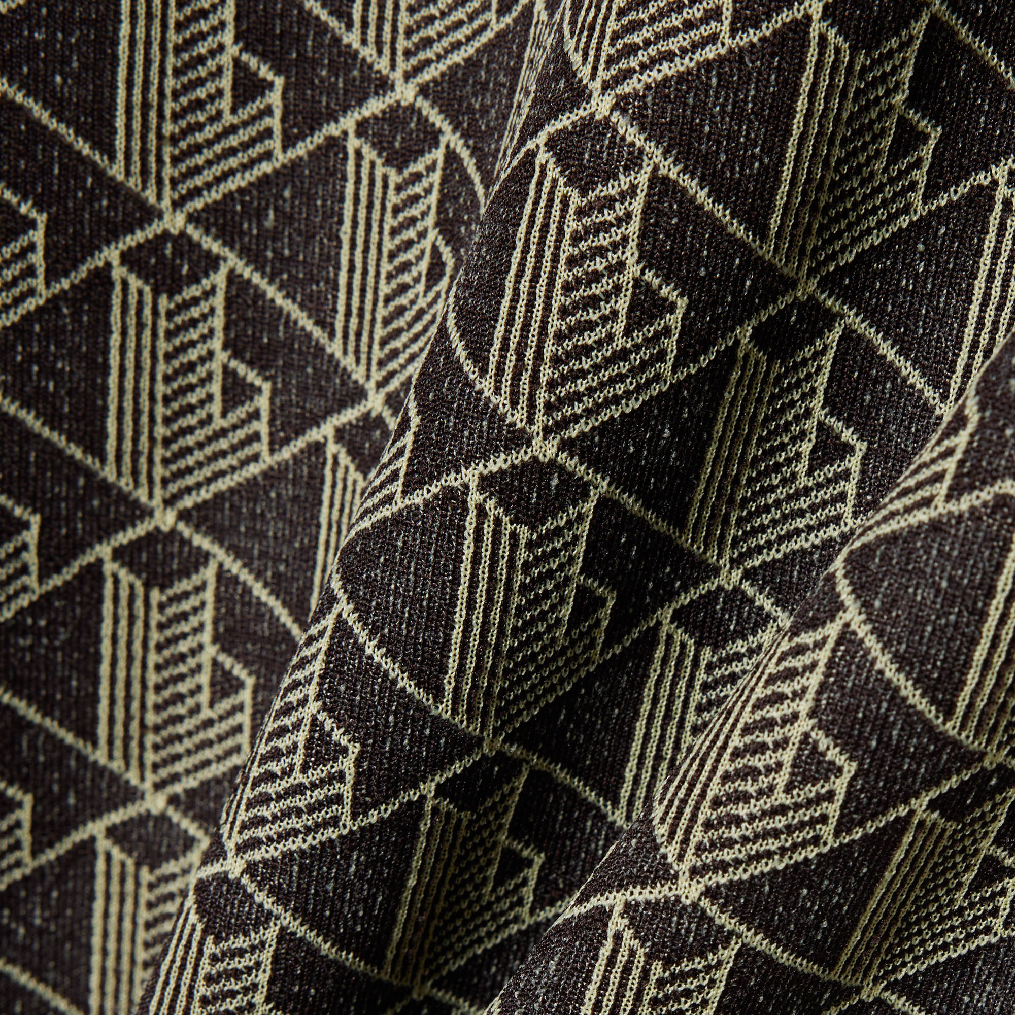 Áo Thun Lacoste Nữ Ôm Dáng Hoạt Tiết Jacquard Monogram