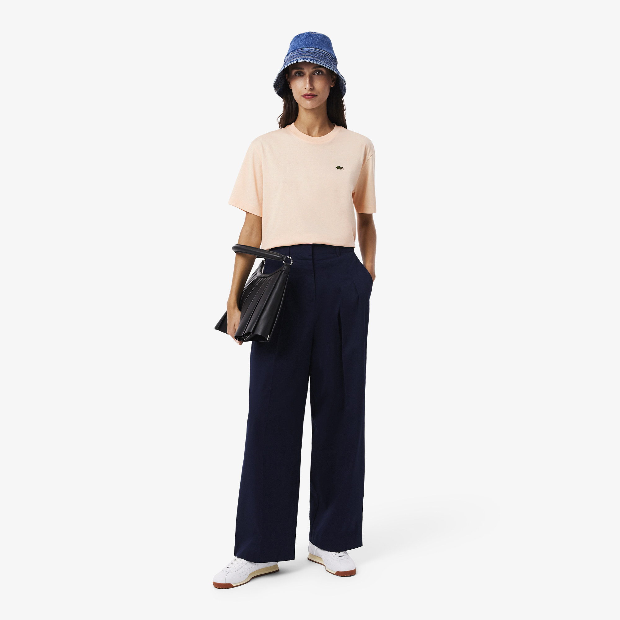 Áo Thun Lacoste Nữ Dáng Rộng Mái Chất Liệu Cotton Mềm