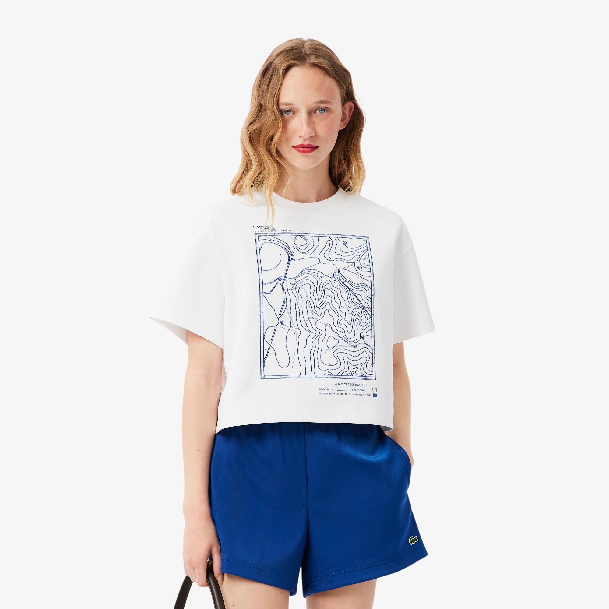 Áo Thun Lacoste Nữ Oversize Họa Tiết Thêu Chất Liệu Jersey Dày Dặn