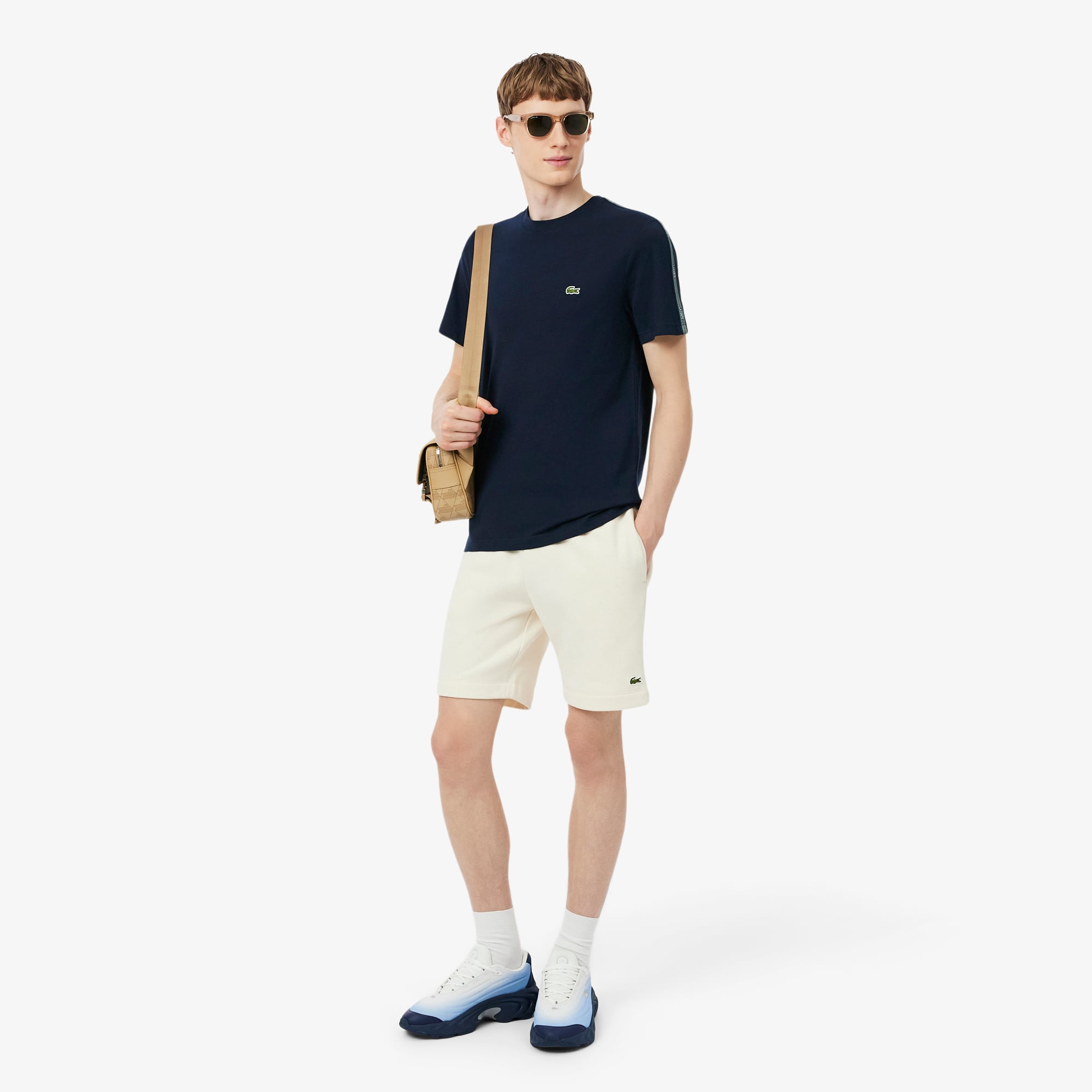Áo Thun Lacoste Nam Dáng Cổ Điển Có Dải Băng Kẻ Sọc Với Logo