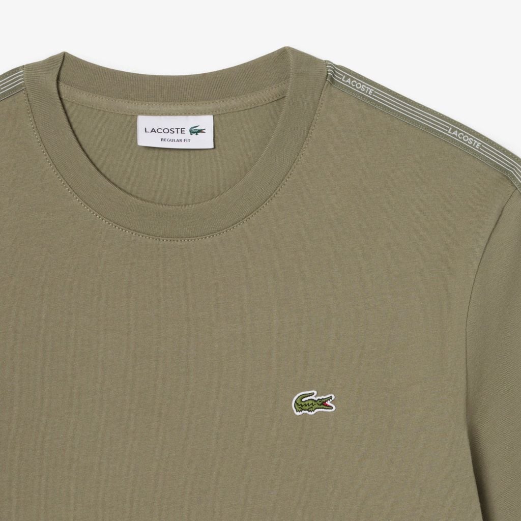 Áo Thun Lacoste Nam Dáng Cổ Điển Có Dải Băng Kẻ Sọc Với Logo