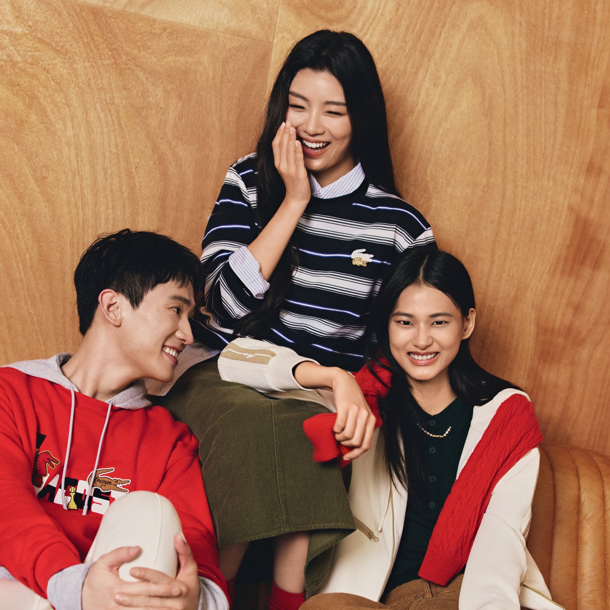 Áo Thun Lacoste Unisex Dáng Cổ Điển Tết Nguyên Đán Dài Tay