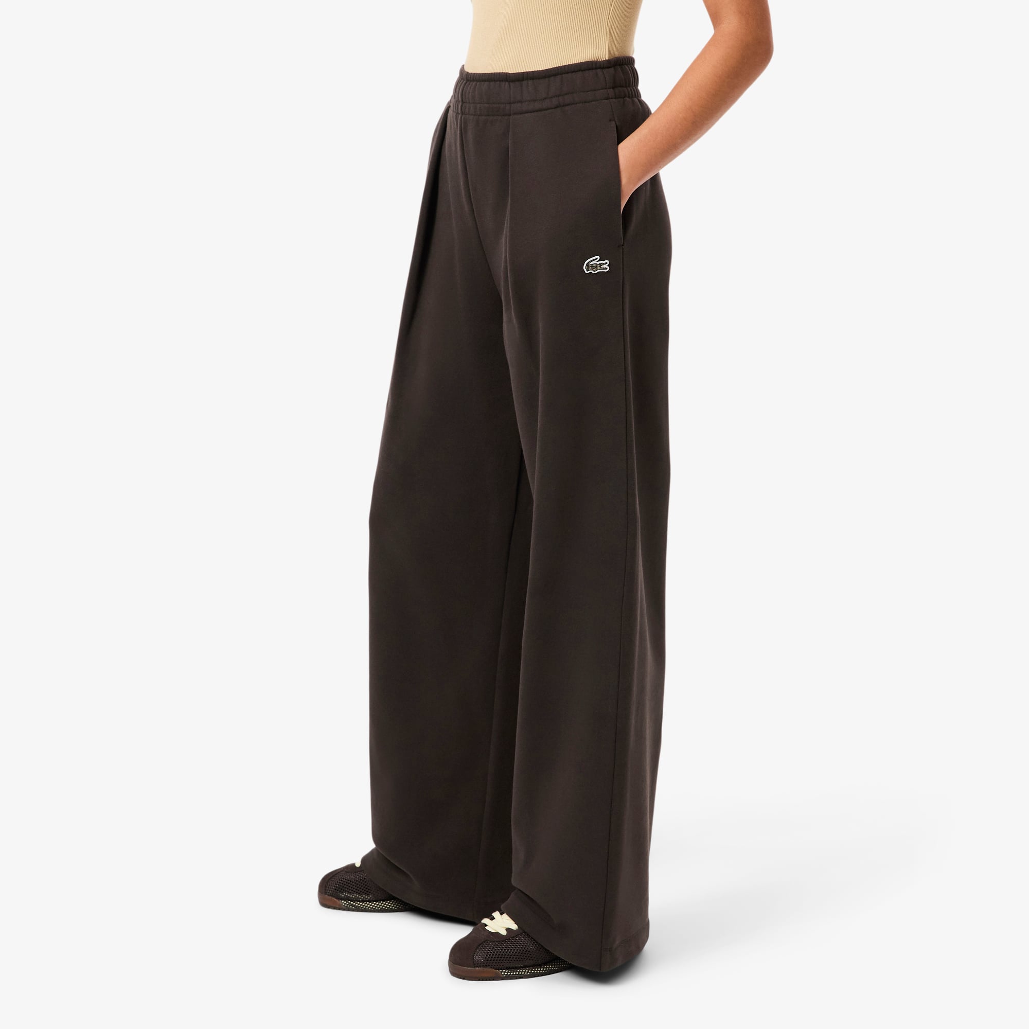 Quần Nỉ Lacoste Nữ Dáng Rộng Vừa Vặn