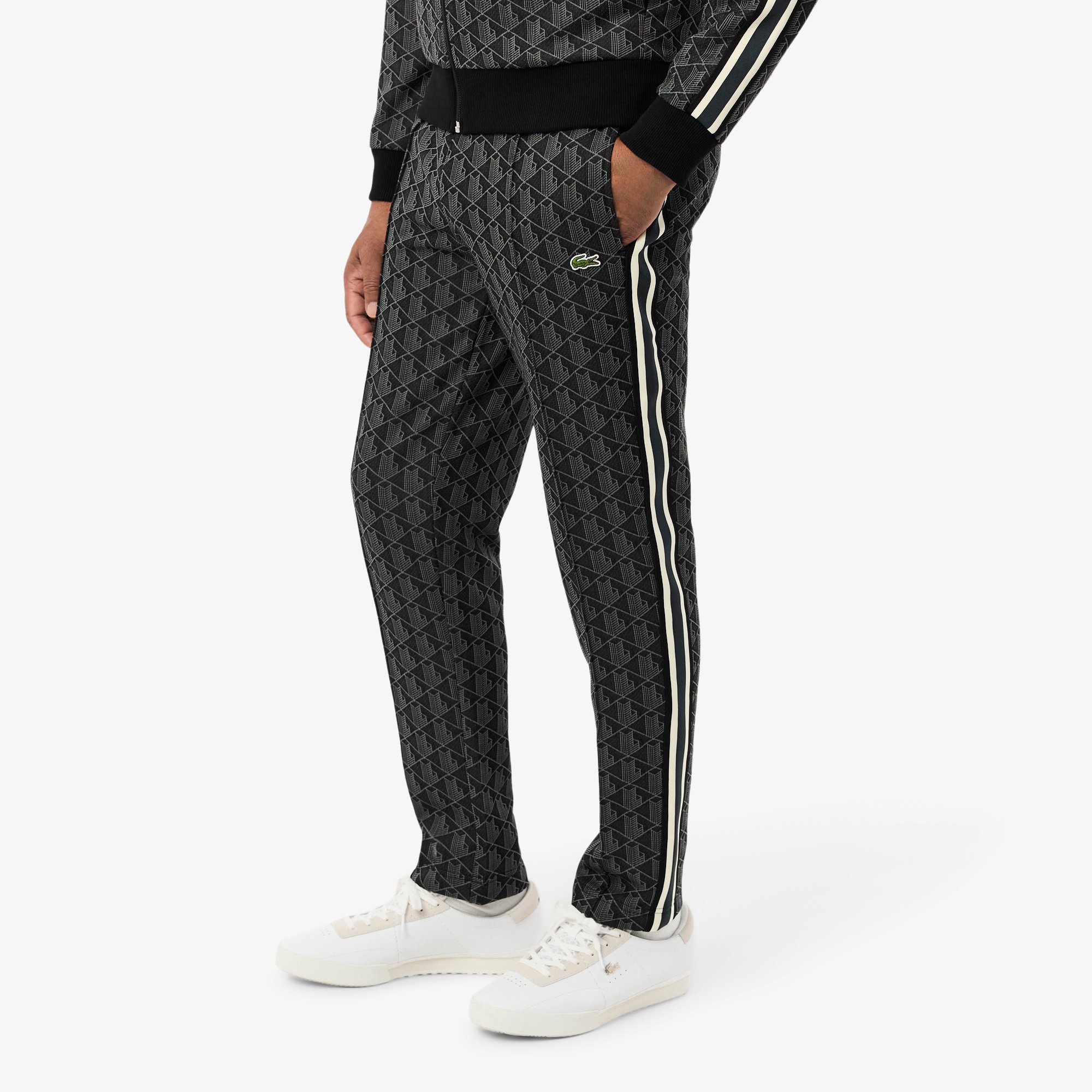 Quần Thể Thao Lacoste Nam Paris Họa Tiết Monogram