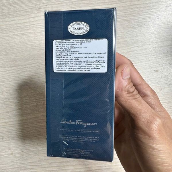 Nước Hoa Nam Ferragamo Intense Leather EDP 100ml full seal Chính Hãng Có Tem Công Ty