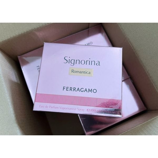 Nước hoa nữ Salvatore Ferragamo Signorina Romantica EDP 100ml