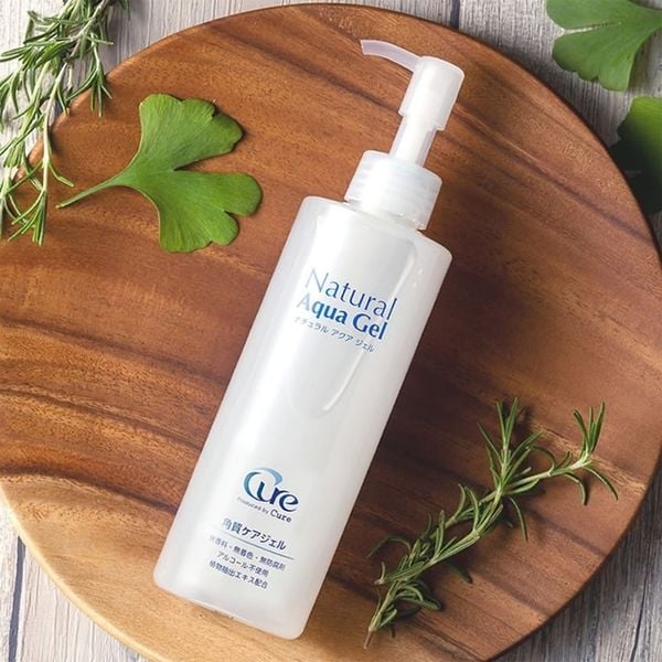 Gel tẩy tế bào chết Cure Natural Aqua Gel làm sạch da 100g