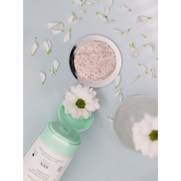 Tẩy tế bào chết mặt với hạt mơ Armenia Eco balance Ya Samaya Tuýp 75 ml