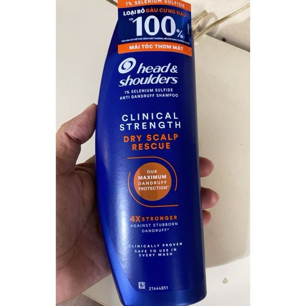 Dầu Gội Head & Shoulders Sạch Gàu Da Đầu Khô Clinical Strength Dry Scalp Rescue 400ml