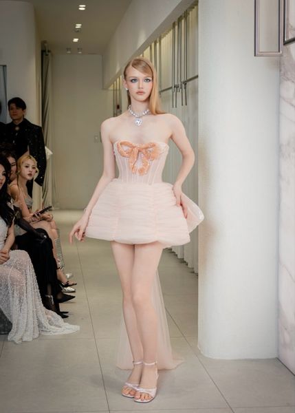  ROYALE DRESS OPULENCE 