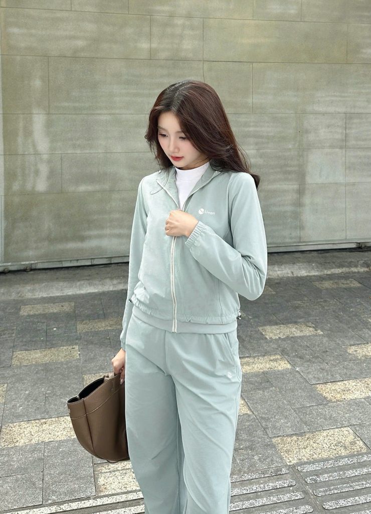 Bộ Gió Thể Thao Nữ Fit Livan LV25W04F523