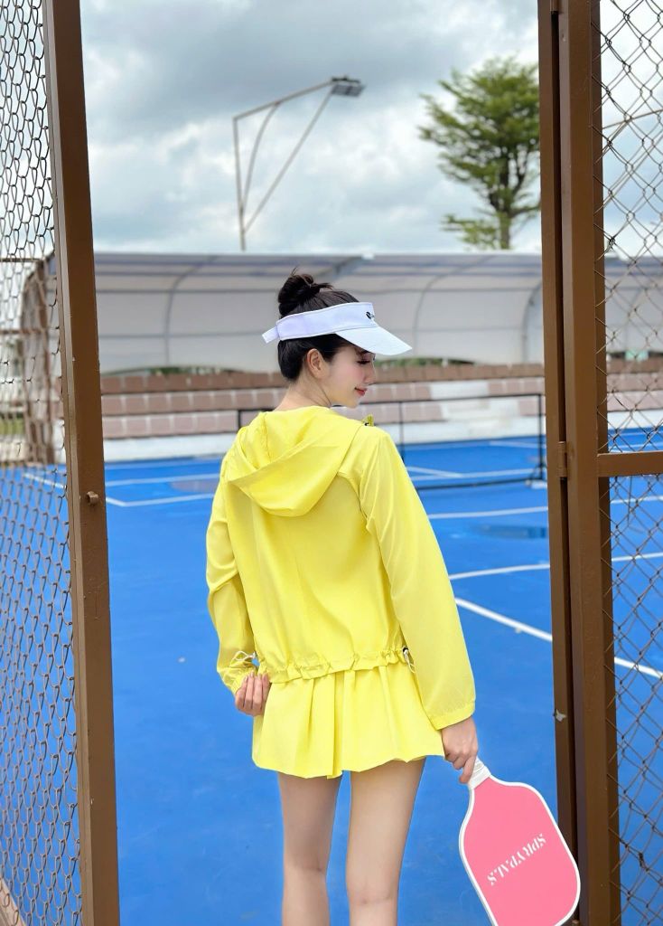 Áo Khoác Nữ LV25W04F606 (Có Mũ)