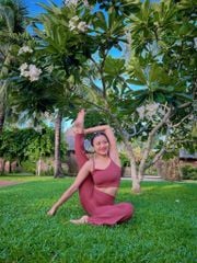 Quần Ống Loe Nữ LM25N01F307