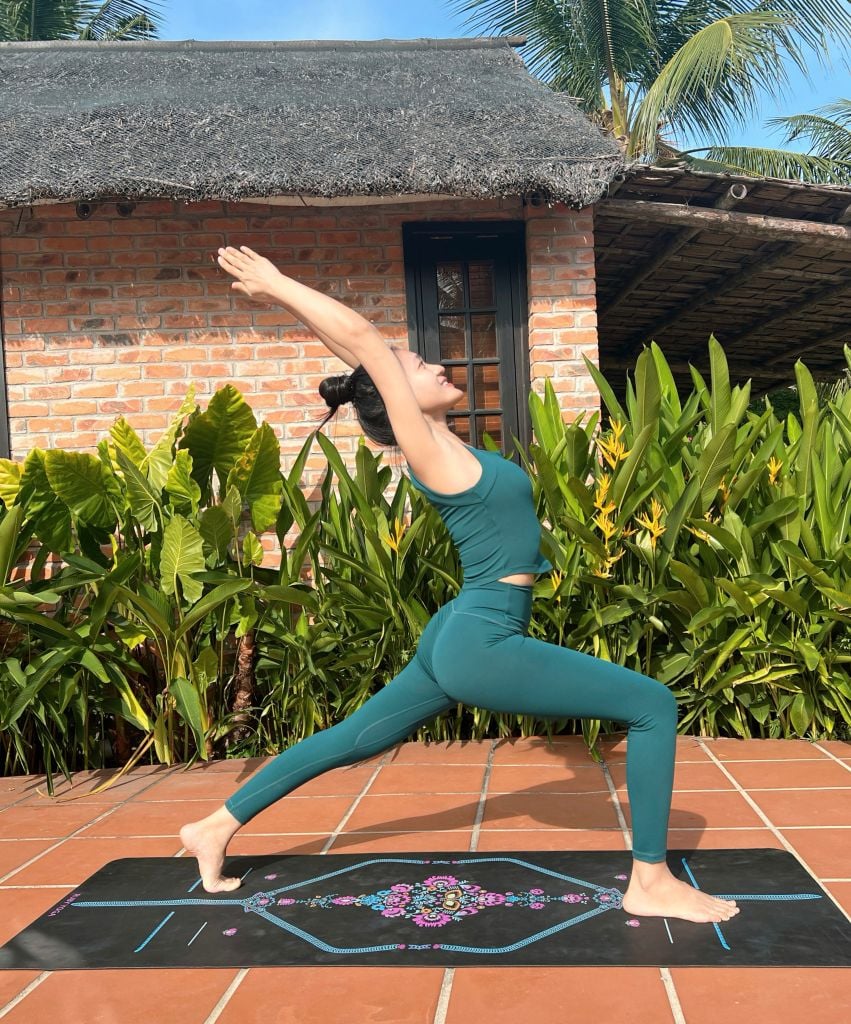 Bộ Tập Yoga Nữ LV25N01F519 (D)