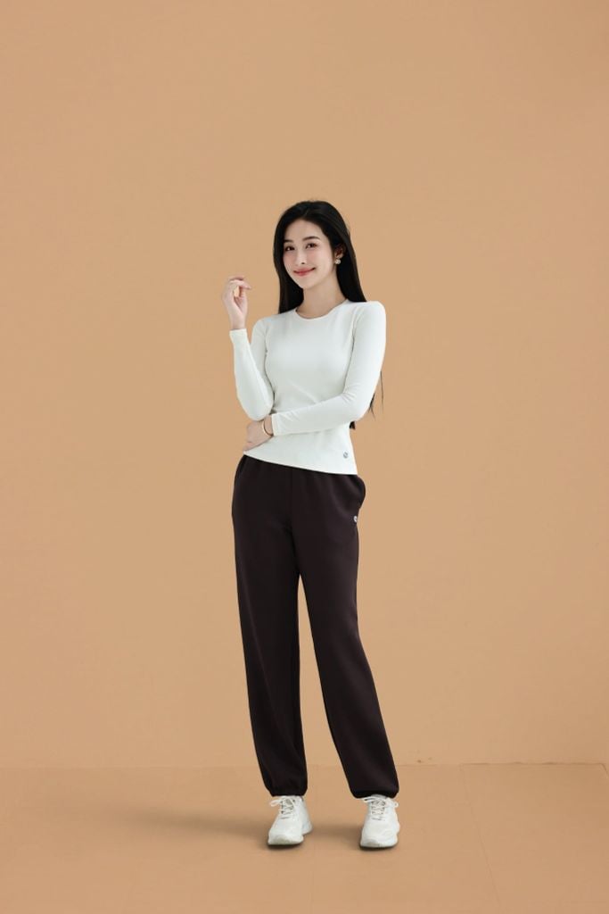 Áo Cổ Tròn Nỉ Nữ LV25W04F230