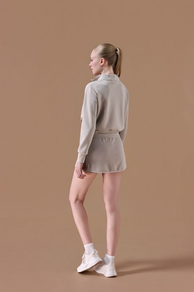 Áo Khoác Nỉ Nữ Cổ Cao LV25W04F608