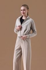 Áo Khoác Nỉ Nữ Cổ Cao LV25W04F608