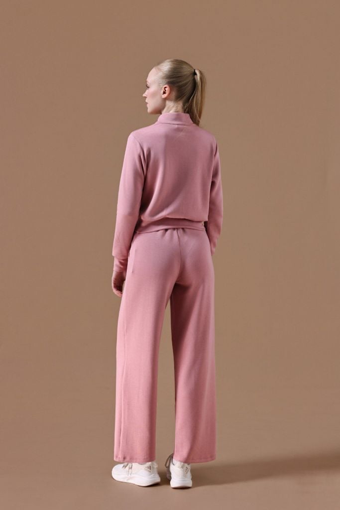 Áo Khoác Nỉ Nữ Cổ Cao LV25W04F608