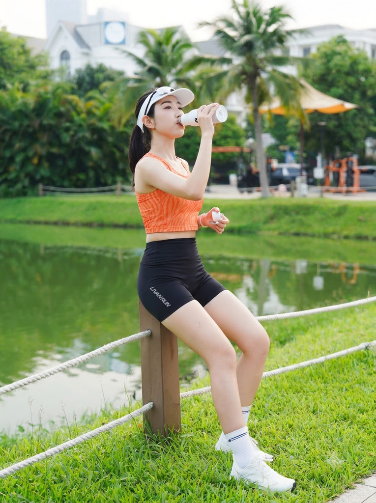 Áo Thể Thao Nữ LM26S04F258