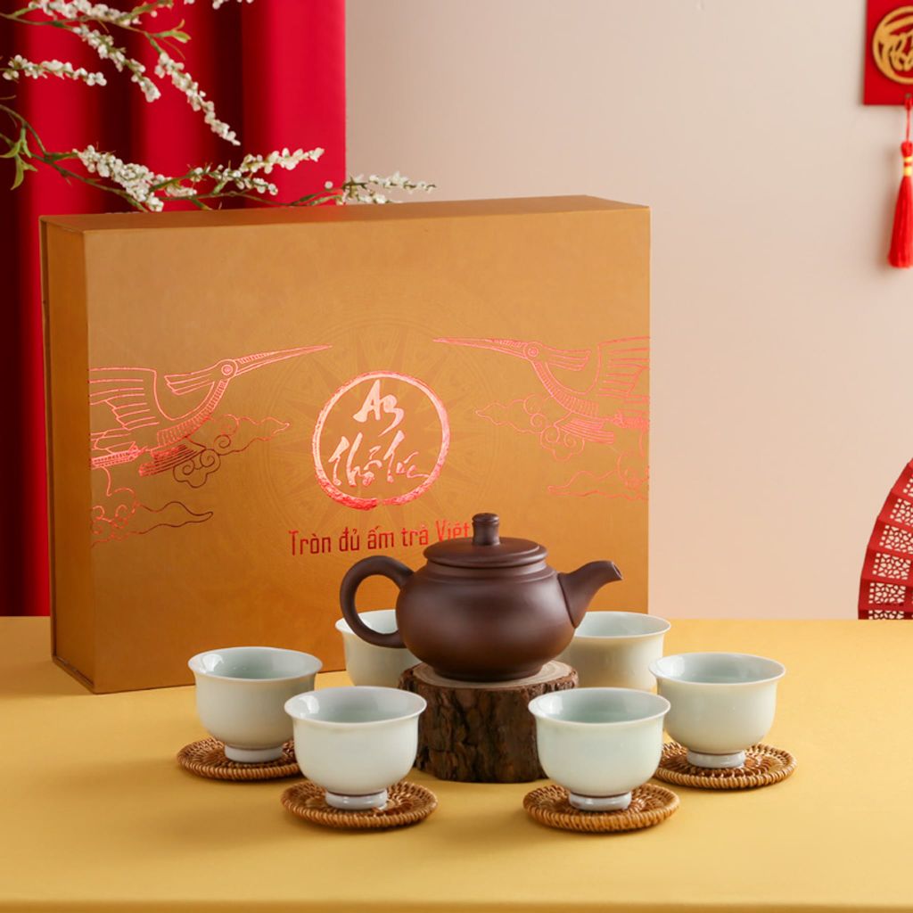 Bộ Trà An Thổ Túc Thổ Hoa Chén Men Ngọc