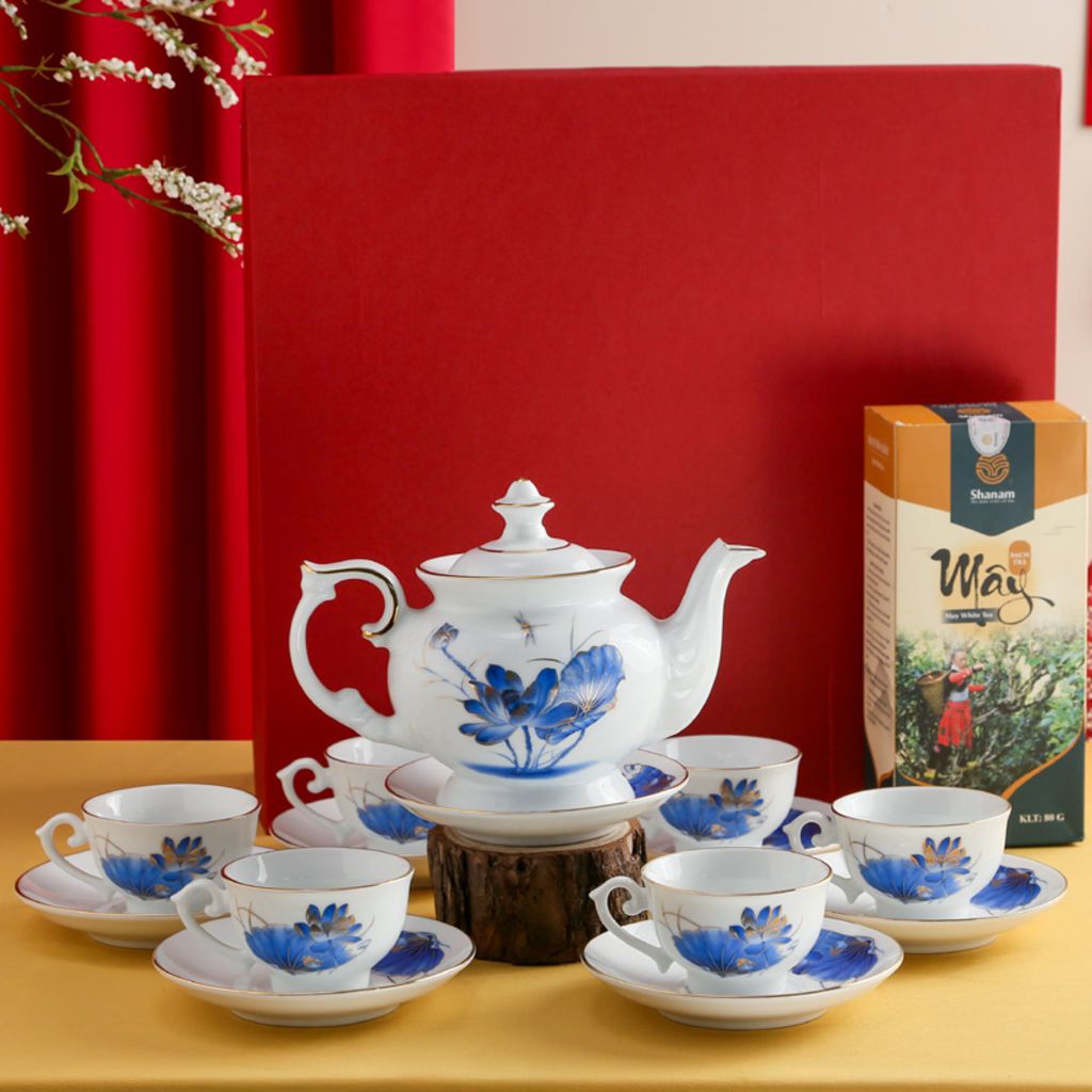 Bộ Trà Dáng Đài Các Sen Xanh Kẻ Vàng + Hộp Trà Mây