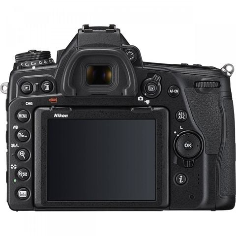 Nikon D780