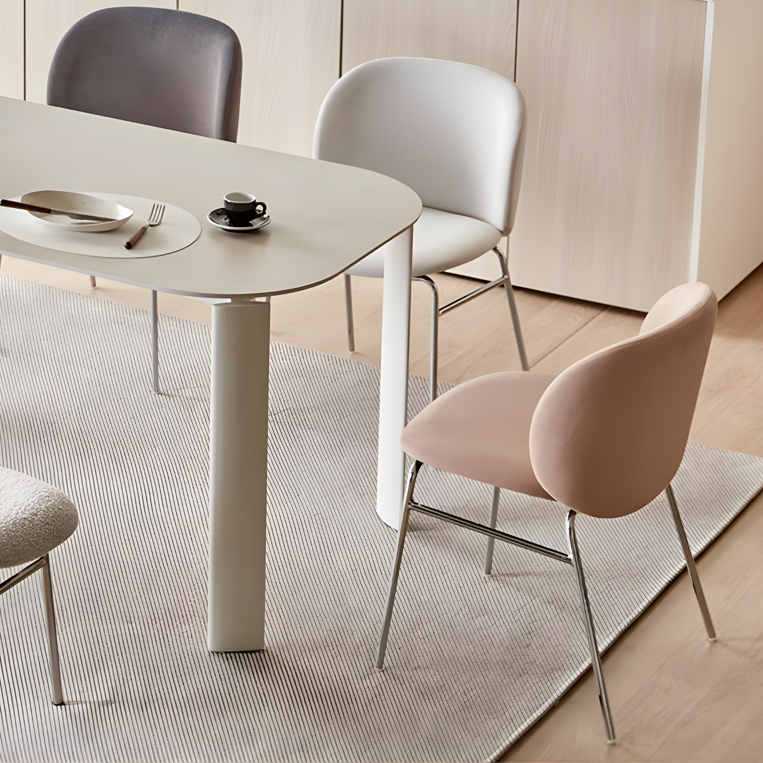 GHẾ SPRITZ BẰNG VẢI CHỐNG THẤM NƯỚC (EASY CLEAN) NHẬP KHẨU