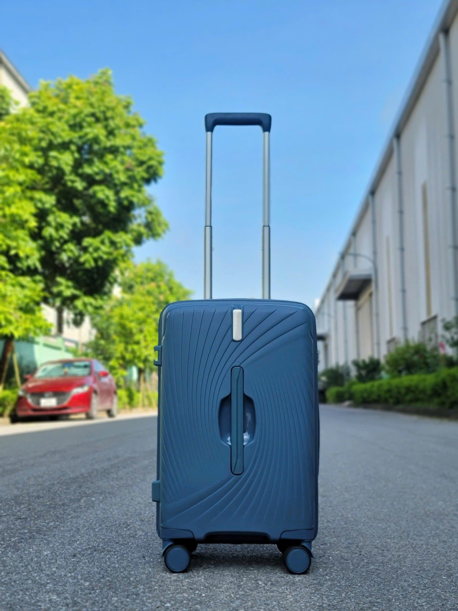  Vali nhựa Travelking 8801 