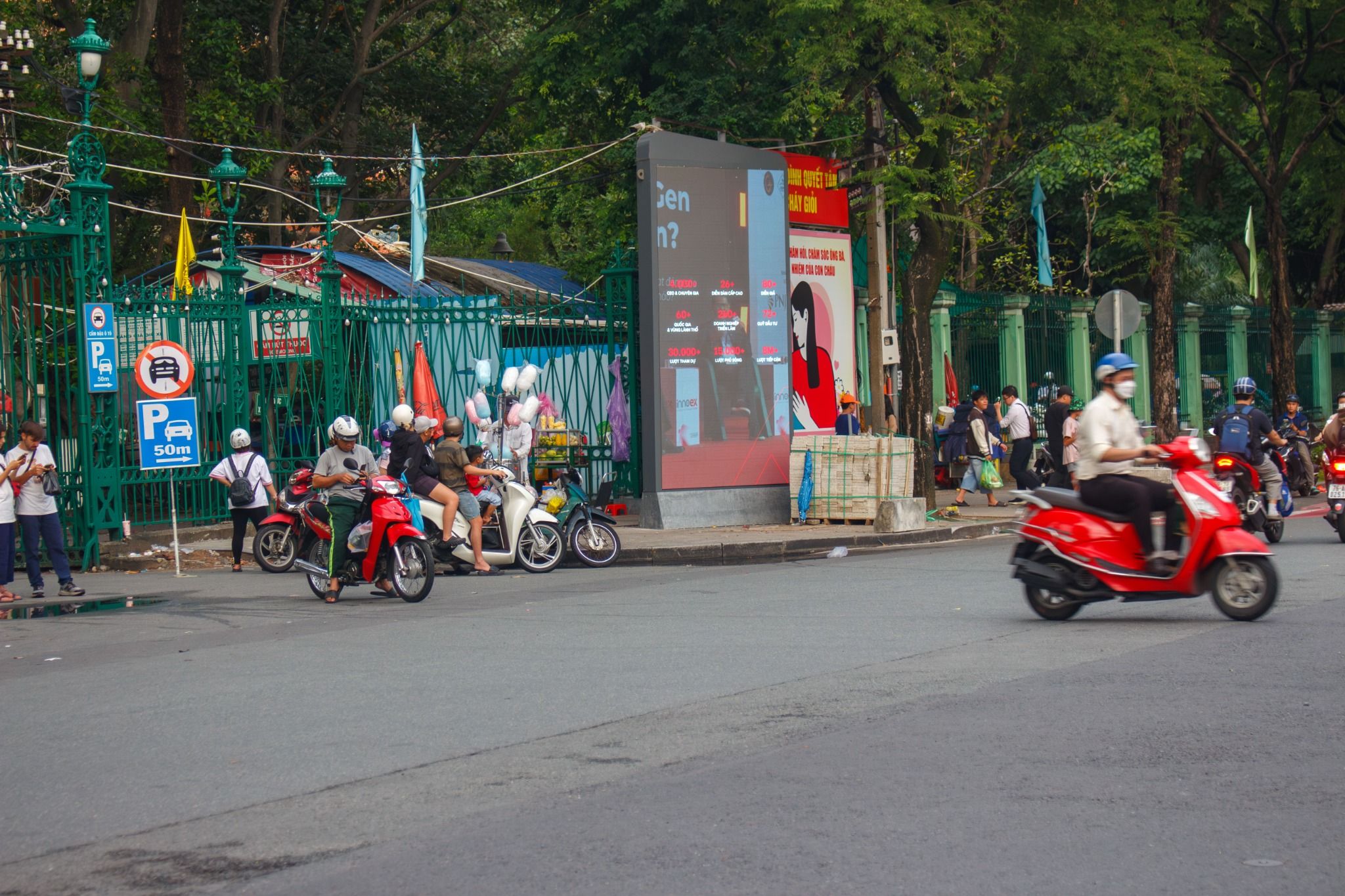  LED 5G Thảo Cầm Viên 