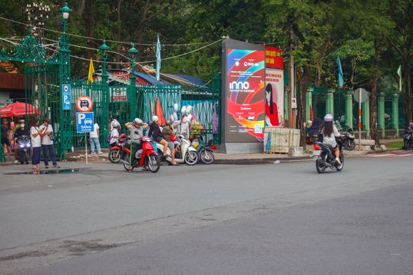  LED 5G Thảo Cầm Viên 