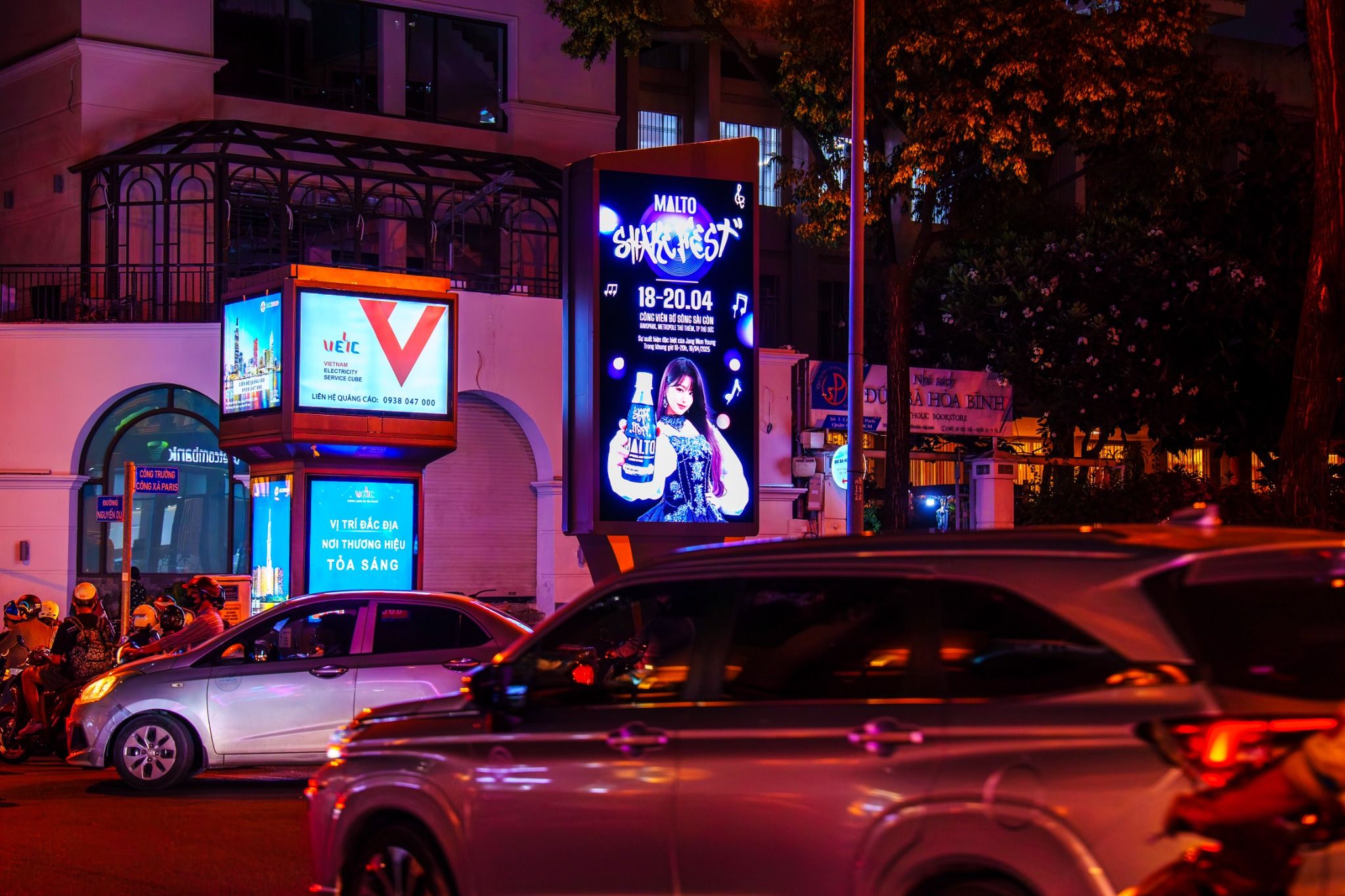  LED 5G Công trường Công xã Paris - Nguyễn Du 