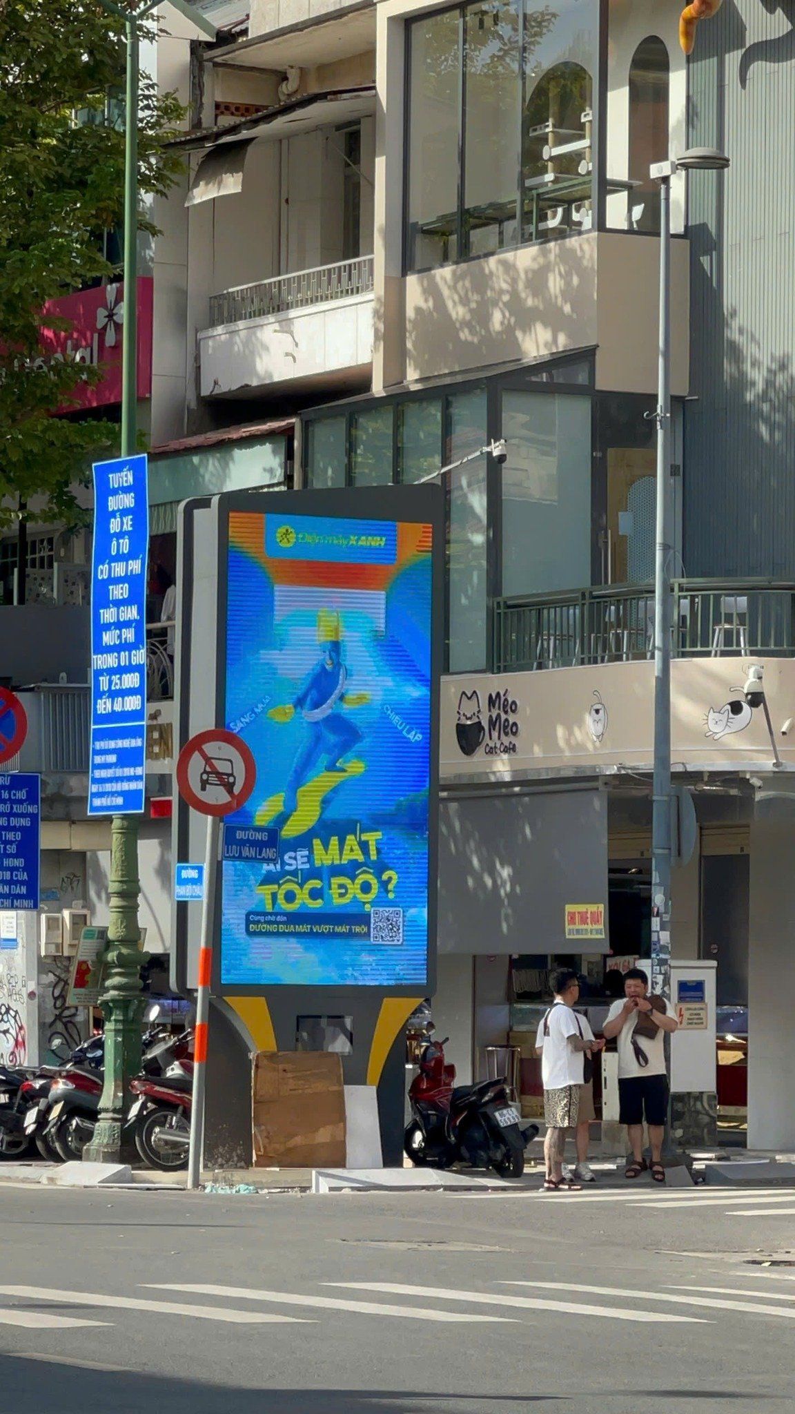  LED 5G Chợ Bến Thành (Cửa Đông) 