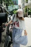  SET ÁO TRỄ VAI IN TÚI QUẦN SUÔNG SỌC - TH 