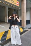  SET ÁO CROP VIỀN REN QUẦN SUÔNG KIỂU - TH 