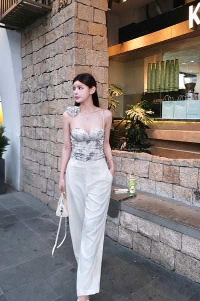  SET ÁO LỤA ĐÍNH HOA QUẦN SUÔNG - TH 