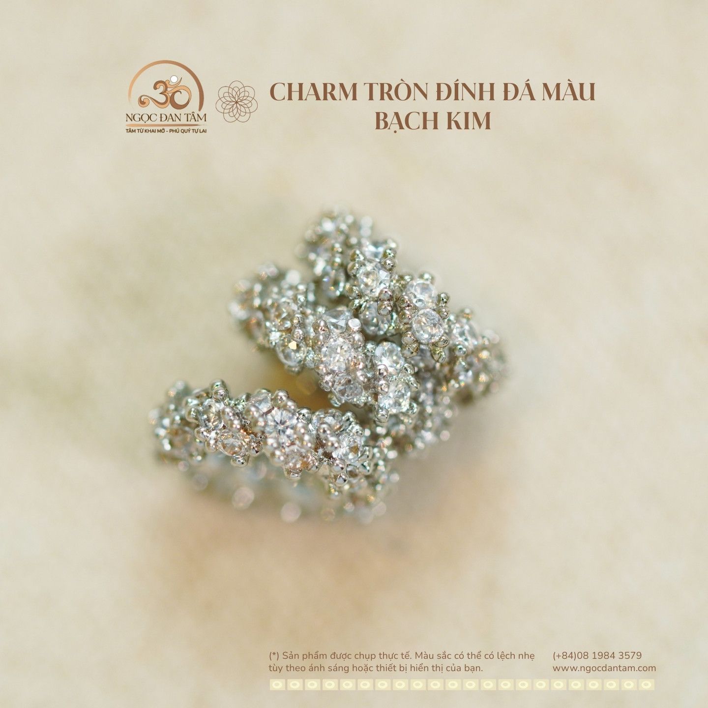  Charm Tròn Đính Đá Màu Bạch Kim 8,46 - Kim Loại Mạ Bạc Cao Cấp 