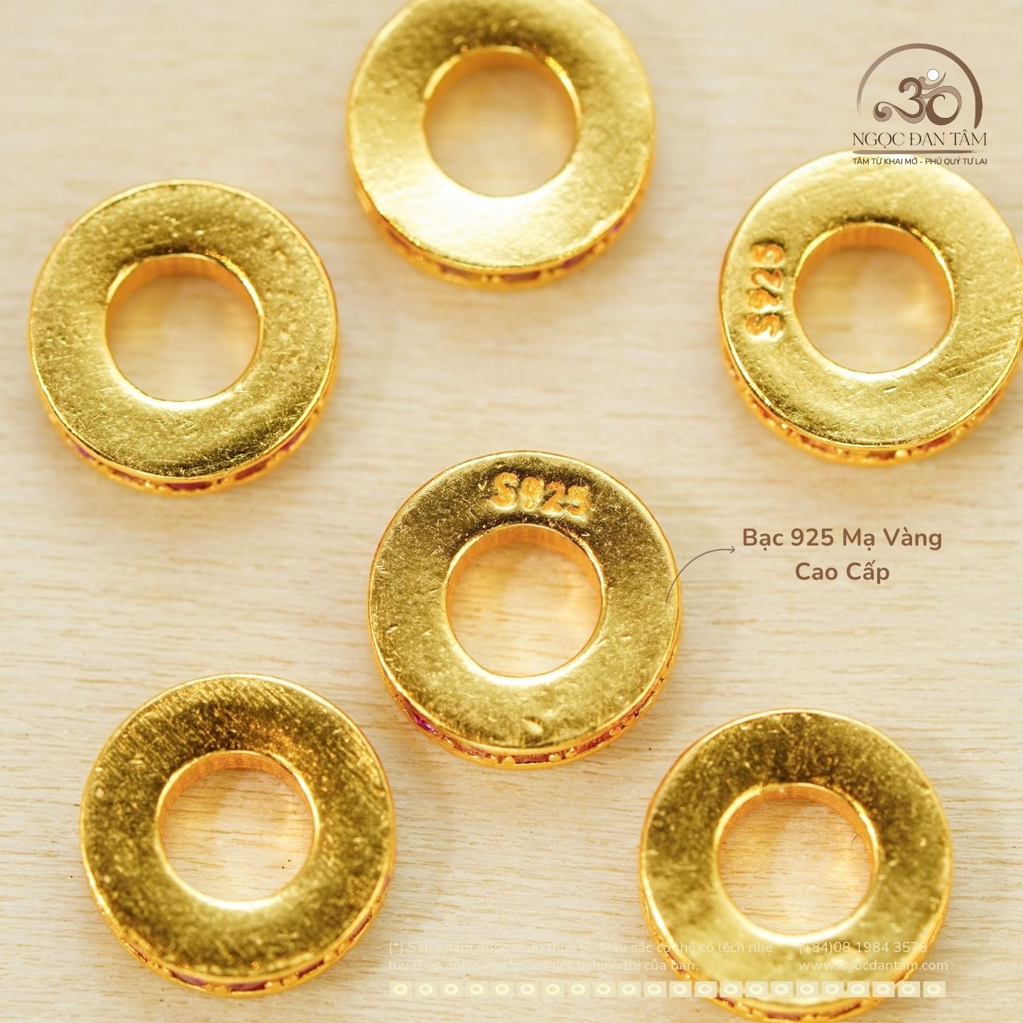  Charm Tròn Dẹp Đỏ 7.77mm - Bạc 925 Mạ Vàng Cao Cấp 