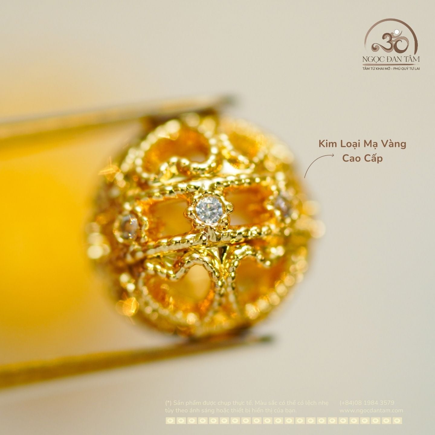  Charm Tròn Xoắn Đính Đá 8.36mm - Kim Loại Mạ Vàng Cao Cấp 